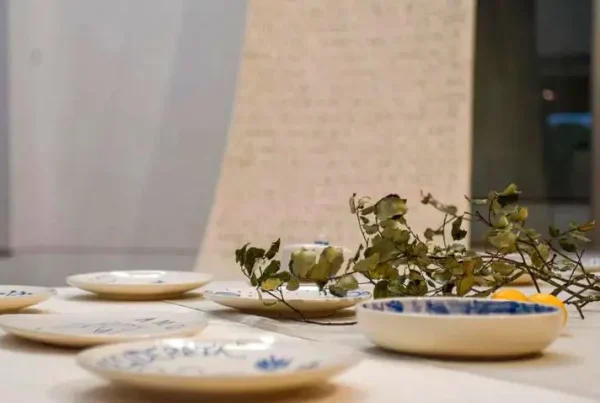 Del dolor a la creación. / Exposición en la Fundación Rafael Botí de Artes Plásticas