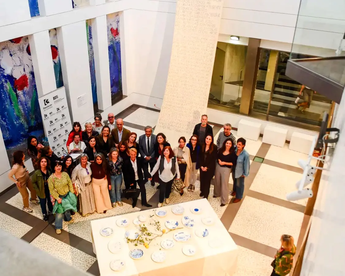 Del dolor a la creación. / Exposición en la Fundación Rafael Botí de Artes Plásticas